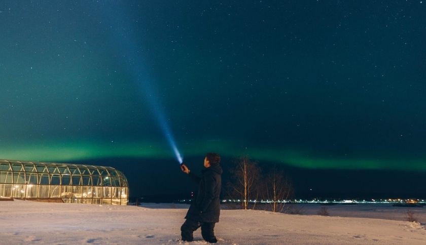 Fotógrafa mineira especialista em 'caçar' aurora boreal faz